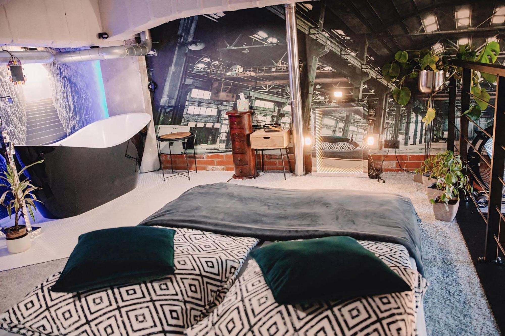 Loft Przedzalnia Apartment Zyrardow Bagian luar foto